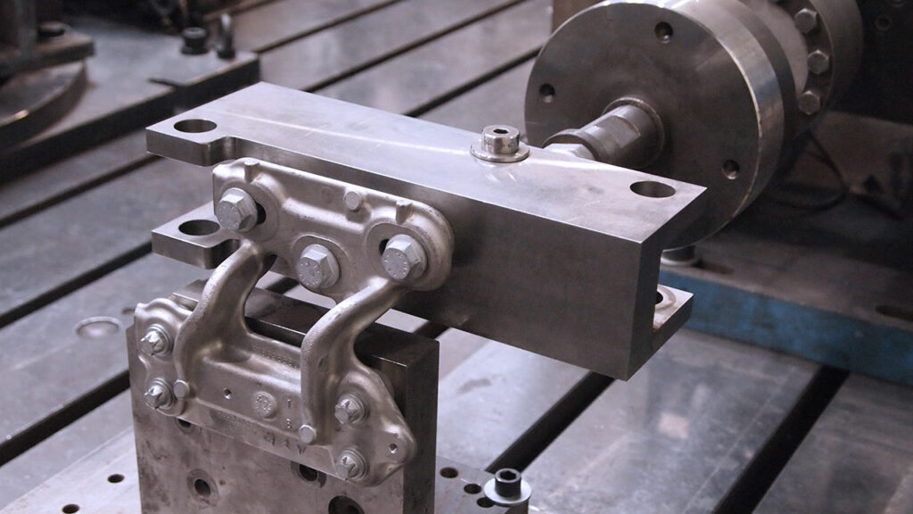 sji-fatigue-test-moteur-aluminium-automobile